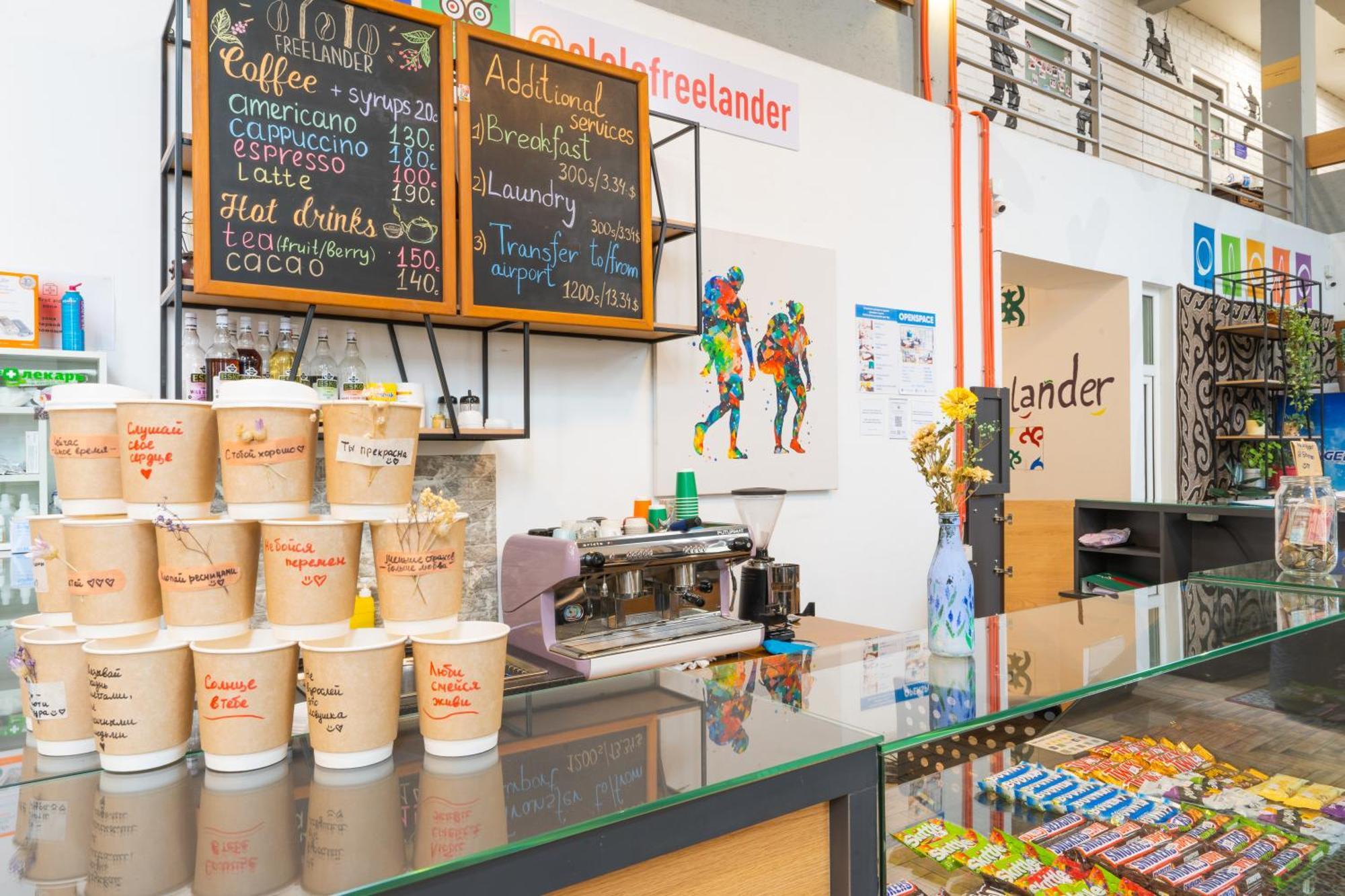 Ololofreelander Hostel&Coworking Biškek Exteriér fotografie